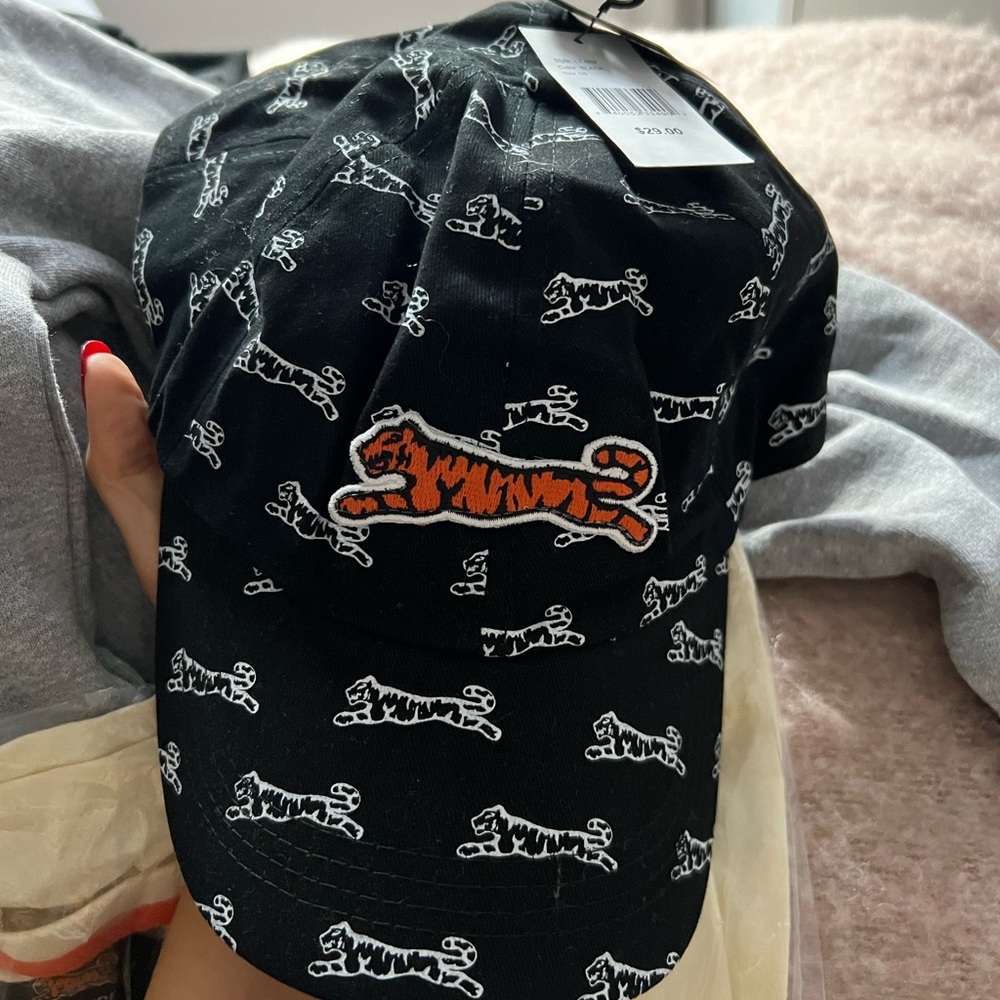 Hat with tags